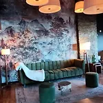 Hotel The Mountains Serra Nevada
