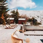 Hotel The Mountains Serra Nevada