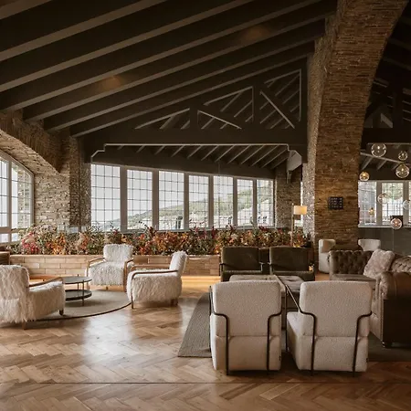 מלון The Mountains 3*