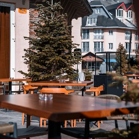 The Mountains מלון 3*