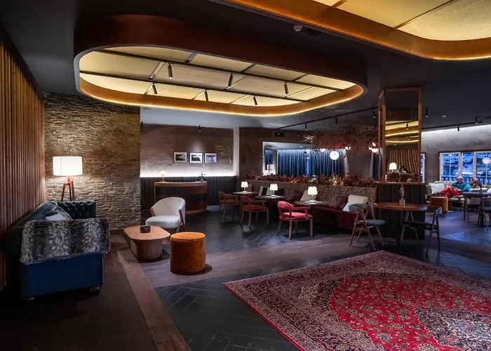 The Mountains 3* סיירה נבדה