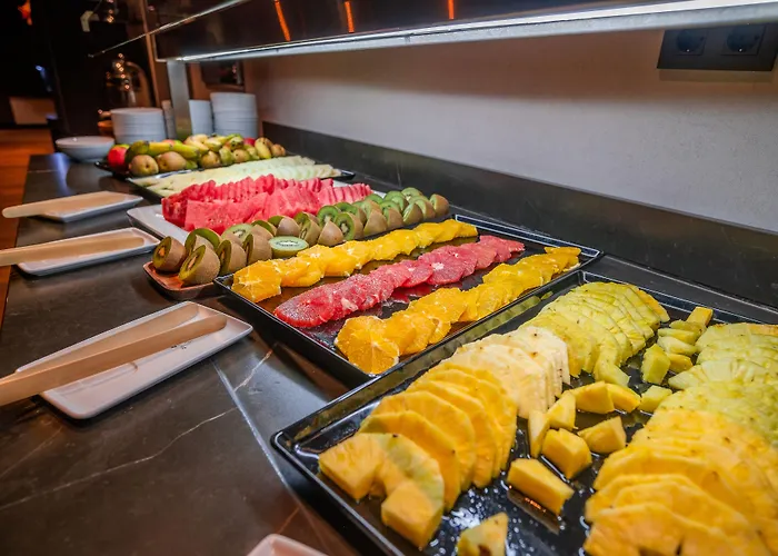 The Mountains 3* סיירה נבדה