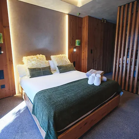 Hotel The Mountains Sierra Nevada