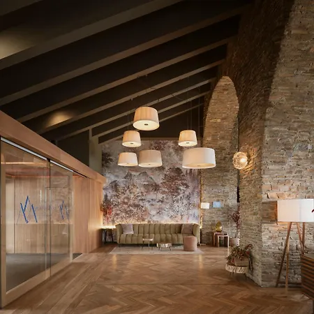 Hotel The Mountains 3*