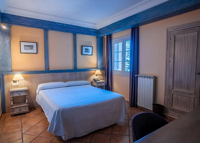 The Mountains Szálloda 3*