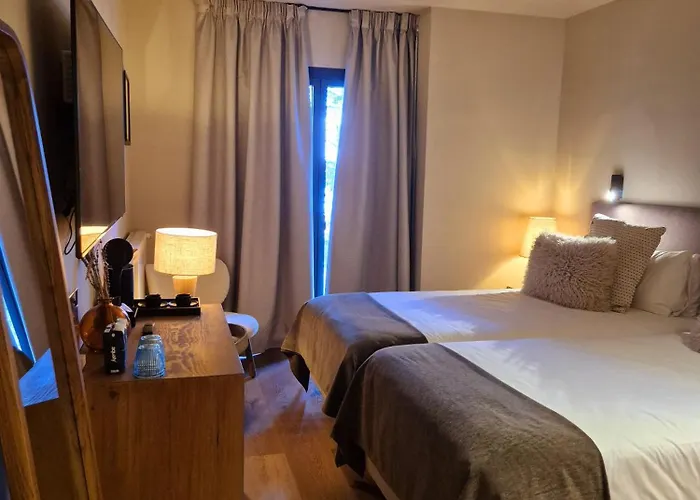 Szálloda The Mountains 3*