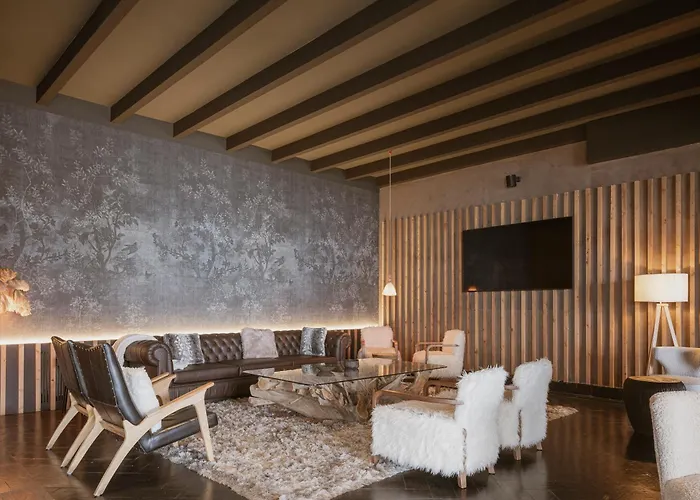 Szálloda The Mountains 3*